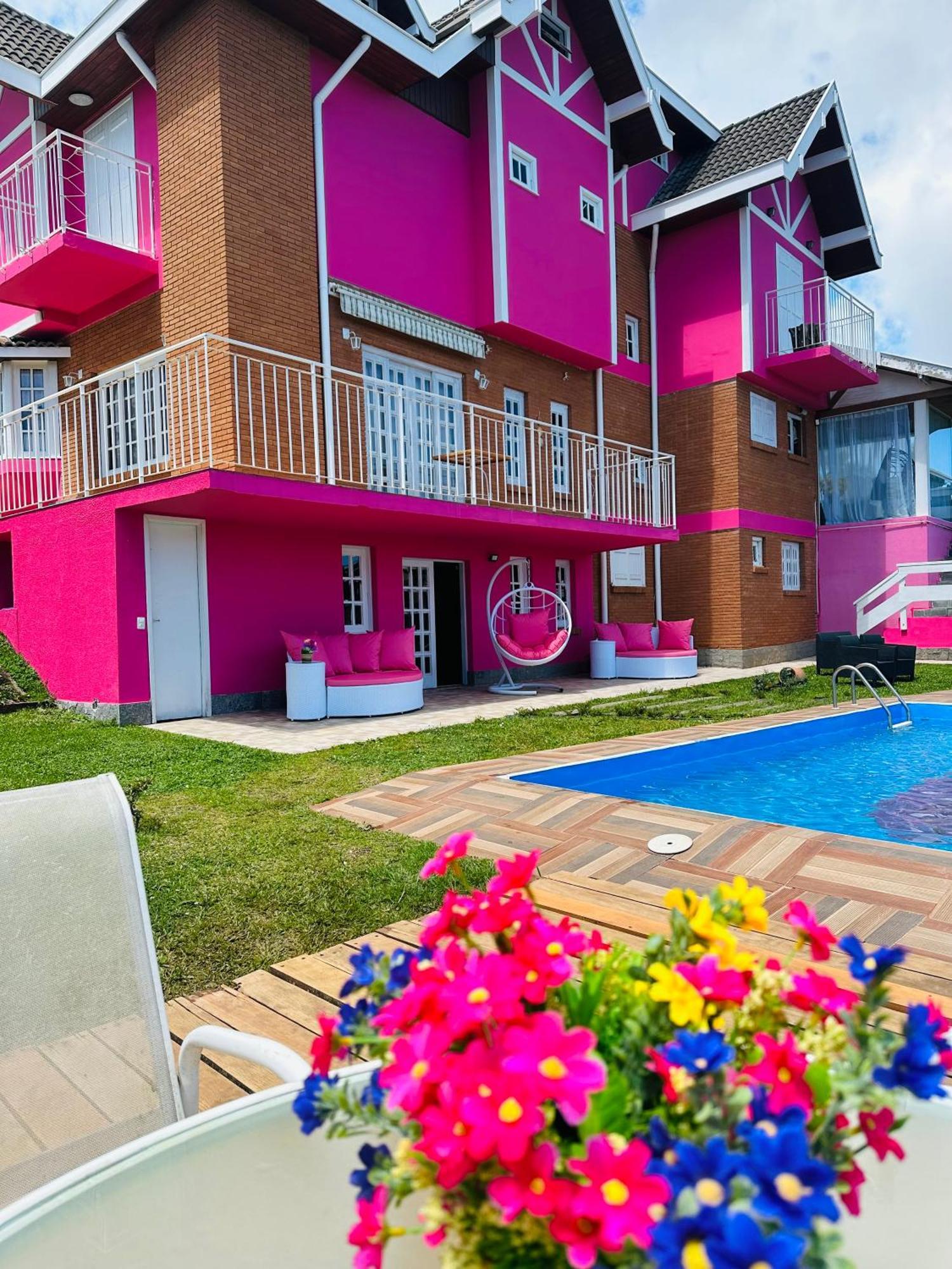 Pink Village Campos do Jordão