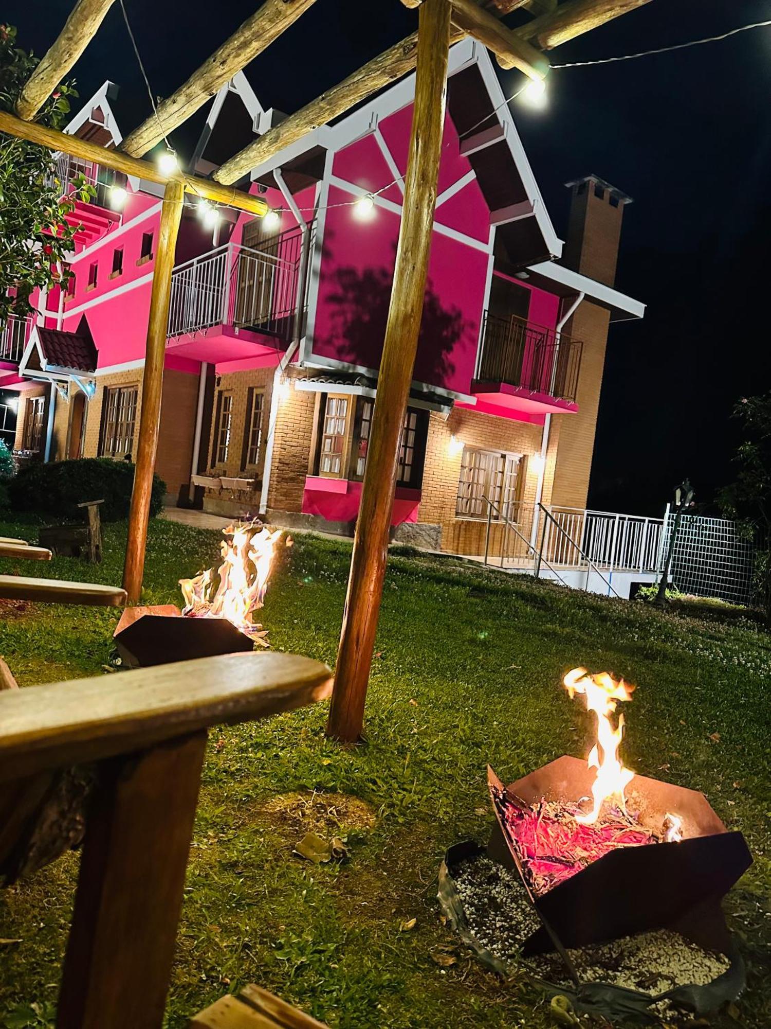 Pink Village * Campos do Jordão